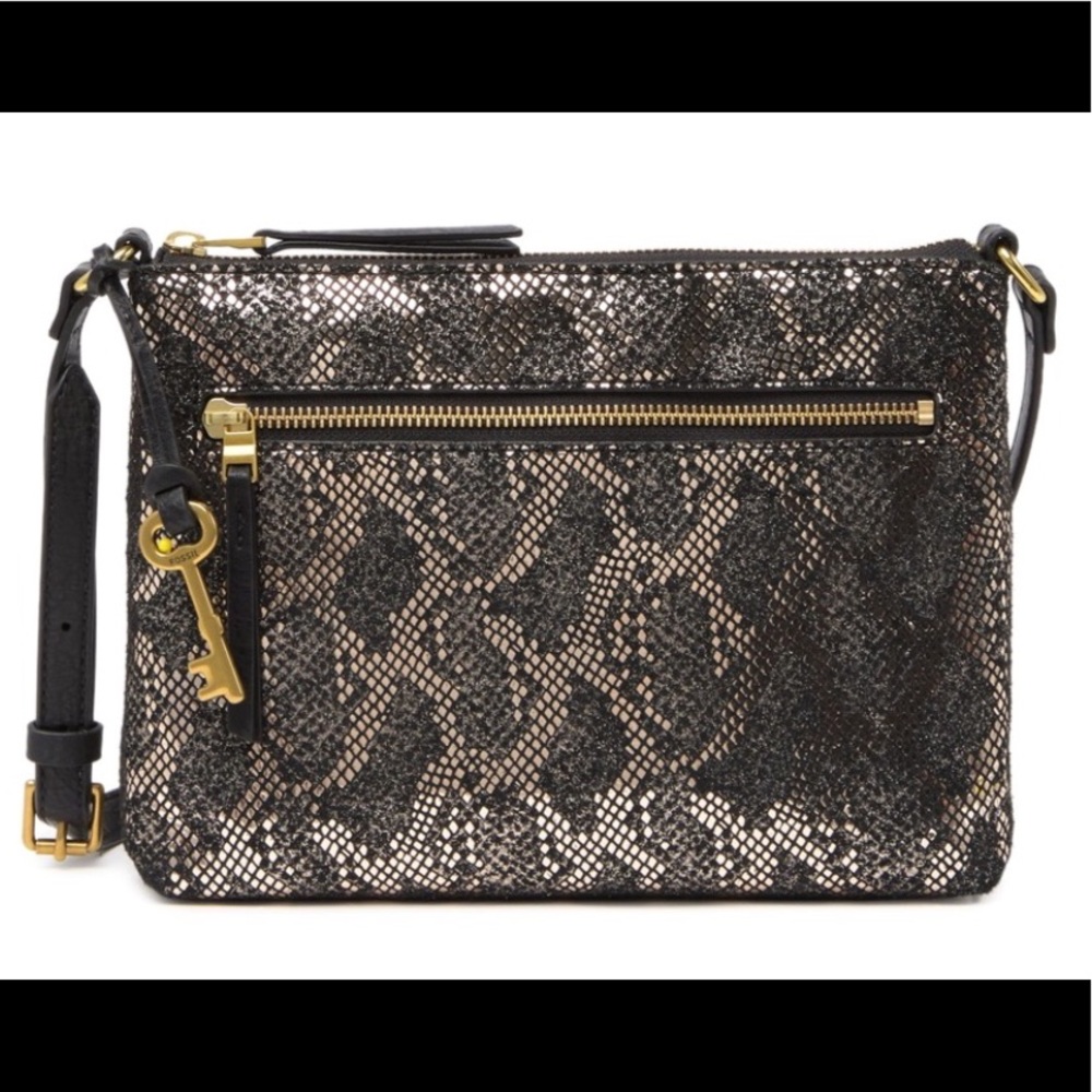 Fossil snakeskin silver crossbody. Gorgeous!